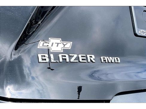 Used 2023 Chevrolet Blazer Premier w/ Enhanced Convenience Package AWD/4WD image 34