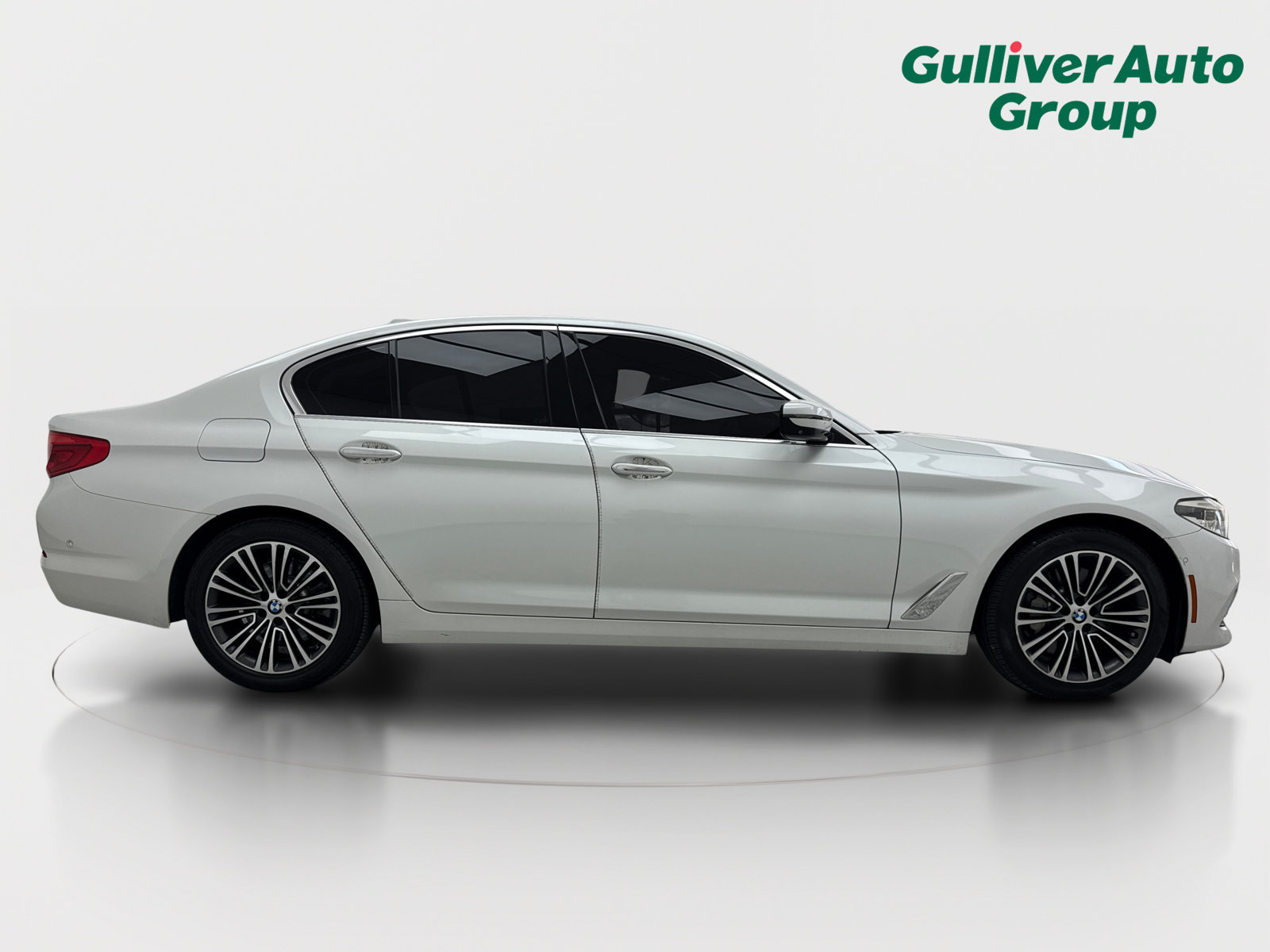 Used 2018 BMW 530i RWD image 10