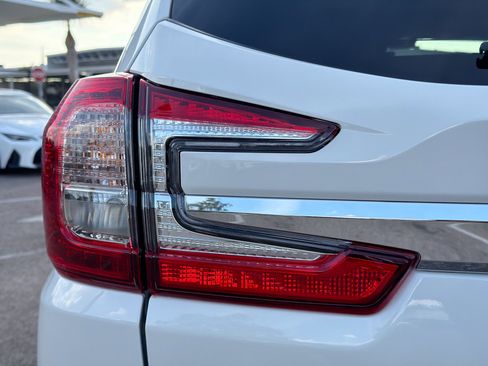 New 2026 Subaru Ascent Touring image 10