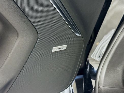 New 2026 GMC Yukon Denali w/ Sun & Power Step Package image 14