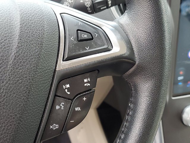 Used 2021 Ford Edge Titanium w/ Equipment Group 301A FWD image 13