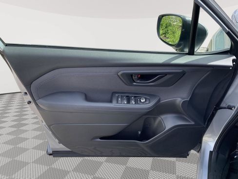 Certified 2025 Subaru Forester Premium AWD/4WD image 22