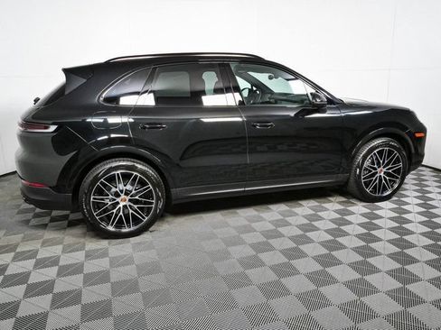 New 2026 Porsche Cayenne AWD/4WD image 27