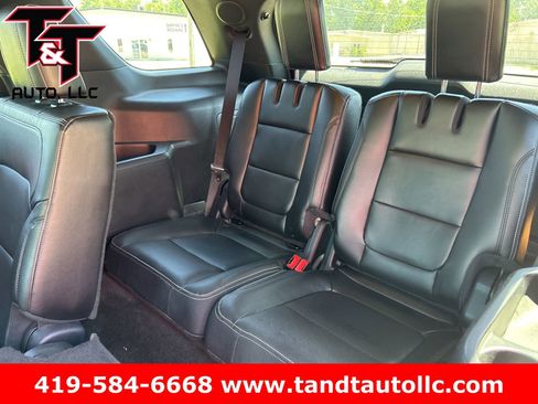 Used 2016 Ford Explorer Limited w/ Equipment Group 301A AWD/4WD image 7