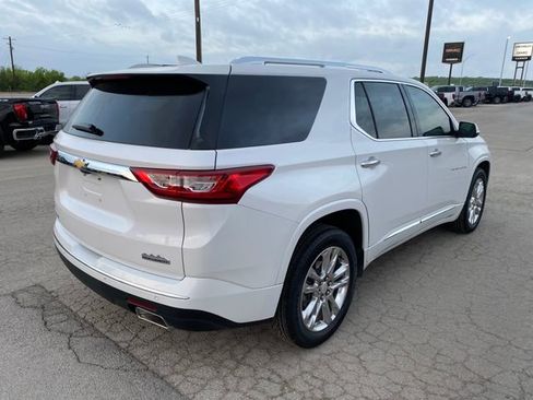 Used 2021 Chevrolet Traverse High Country w/ LPO, Floor Liner Package FWD image 6