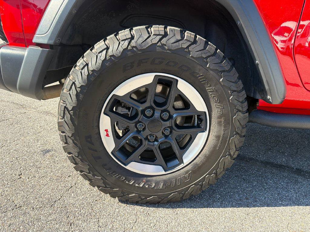 Used 2019 Jeep Wrangler Sport AWD/4WD image 16