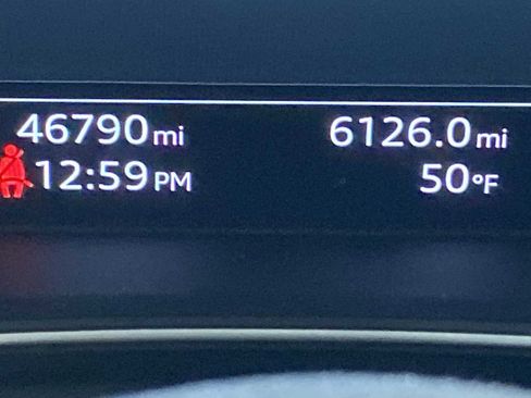 Used 2022 Audi A5 2.0T Premium Plus w/ Premium Plus image 18