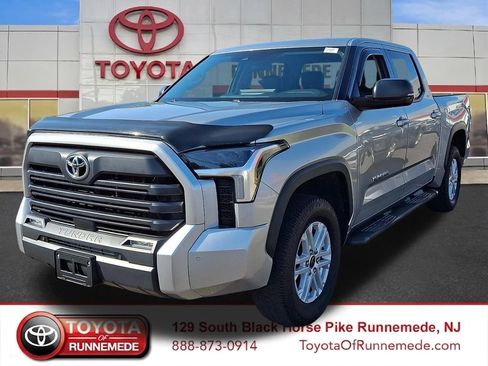 Used 2023 Toyota Tundra SR5 w/ SR5 Premium Package AWD/4WD image 3