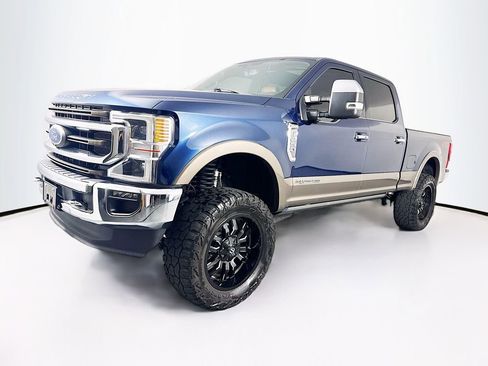 Used 2020 Ford F250 King Ranch w/ King Ranch Ultimate Package AWD/4WD image 3