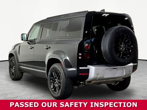 Used 2025 Land Rover Defender 110 S AWD/4WD image 4