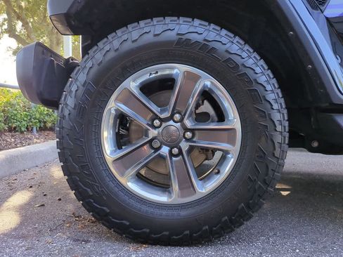 Used 2021 Jeep Wrangler Unlimited Sahara image 14