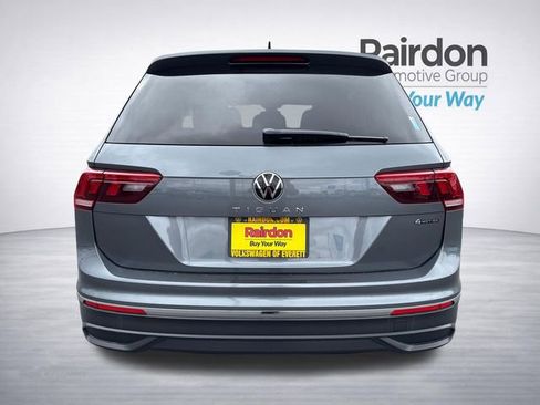 Used 2023 Volkswagen Tiguan S image 8