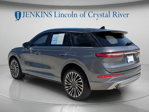 Used 2021 Lincoln Corsair Reserve w/ Equipment Group 201A AWD/4WD image 3