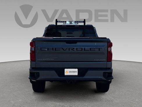 Used 2022 Chevrolet Silverado 1500 Custom image 22