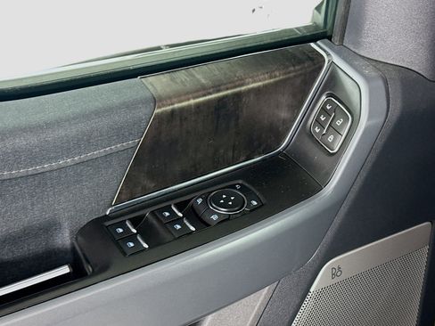 Used 2023 Ford F150 Lariat image 24