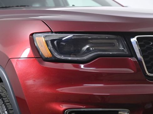 Used 2020 Jeep Grand Cherokee Limited w/ Premium Lighting Group AWD/4WD image 5