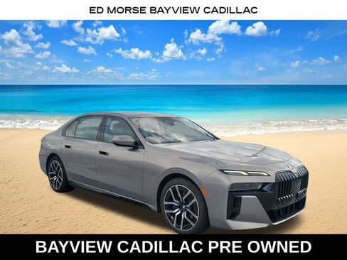 Used 2023 BMW 740i RWD image 6