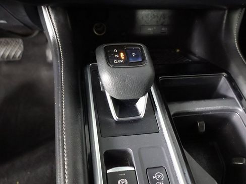 Used 2023 Nissan Pathfinder SL image 48