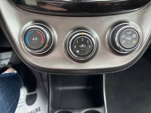 Used 2021 Chevrolet Spark ACTIV image 19