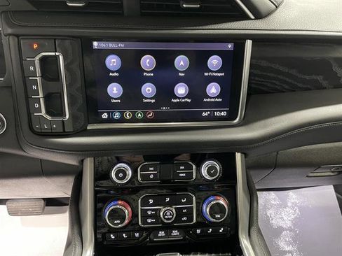 Used 2021 GMC Yukon Denali w/ Denali Premium Package image 34