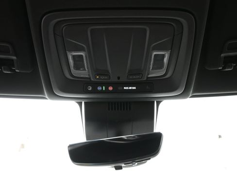 Used 2023 GMC Sierra 1500 AT4 w/ Technology Package AWD/4WD image 28