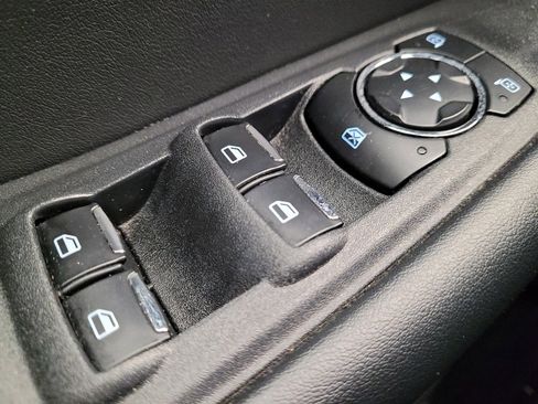 Used 2024 Ford Edge SEL image 27