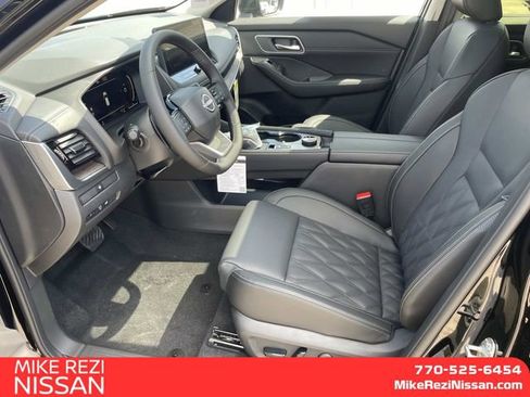 New 2026 Nissan Rogue Platinum AWD/4WD image 11