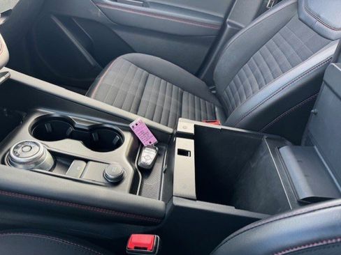 Certified 2025 Ford Explorer ST-Line w/ ST-Line Street Pack image 22