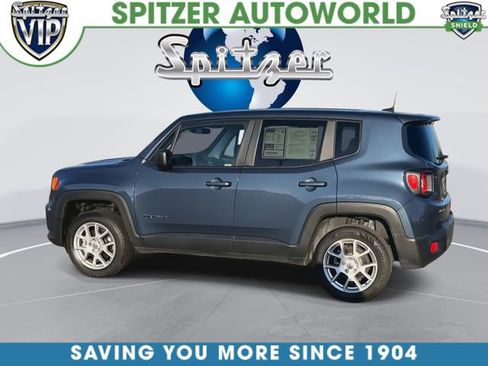Used 2023 Jeep Renegade Latitude AWD/4WD image 7