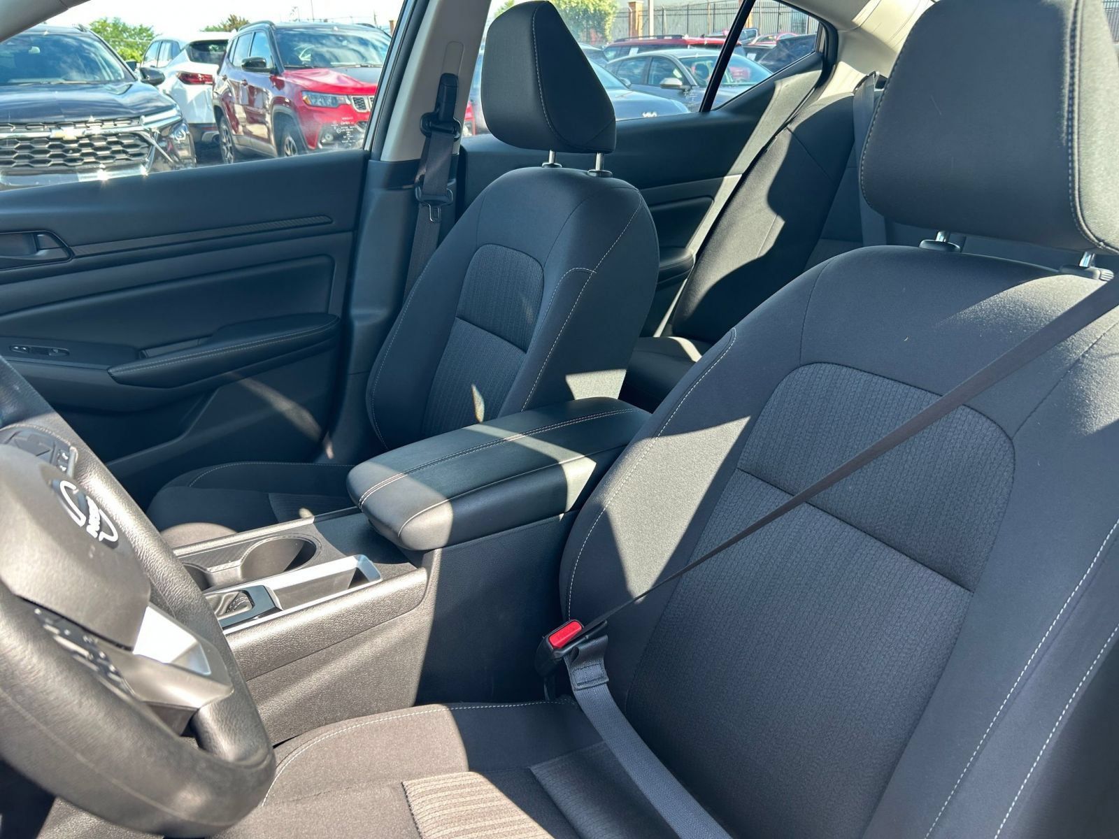 Used 2026 Nissan Altima 2.5 SV FWD image 30