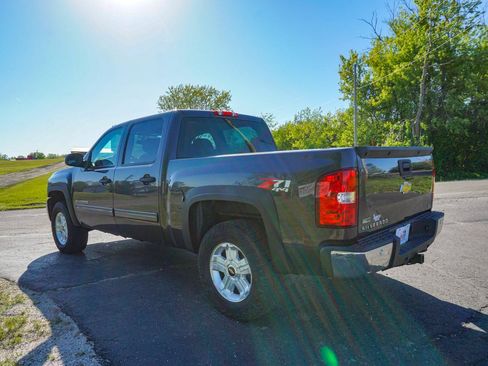 Used 2011 Chevrolet Silverado 1500 LT w/ All-Star Edition AWD/4WD image 5