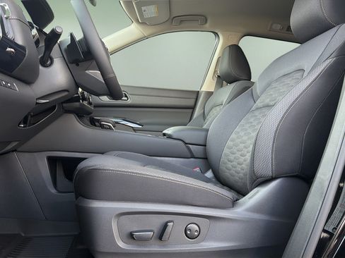 New 2026 Nissan Pathfinder SV AWD/4WD image 24