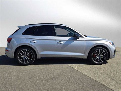 Used 2023 Audi SQ5 Premium Plus AWD/4WD image 2