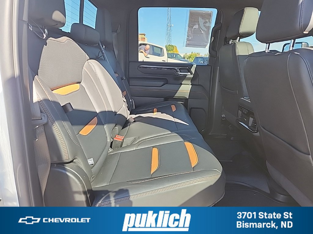 Used 2025 GMC Sierra 2500 AT4 w/ AT4 Premium Plus Package AWD/4WD image 55