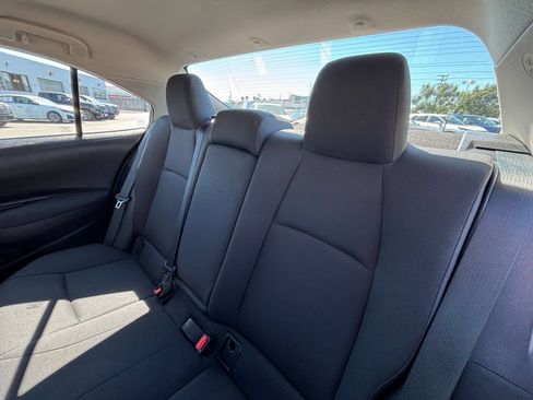 Used 2025 Toyota Corolla LE FWD image 25