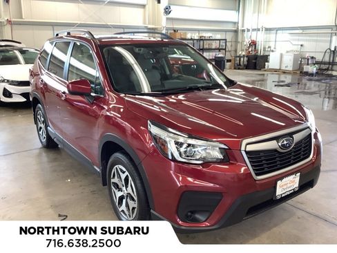 Used 2020 Subaru Forester Premium AWD/4WD image 24