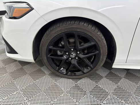 Used 2023 Honda Civic Sport image 12