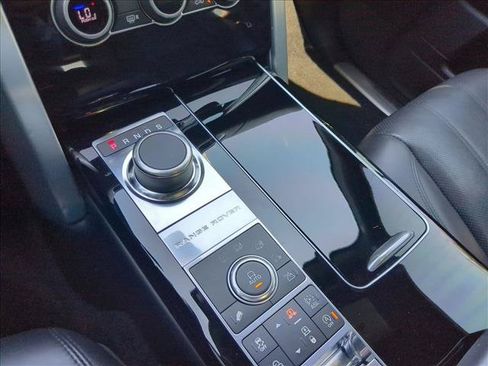 Used 2016 Land Rover Range Rover Supercharged AWD/4WD image 10
