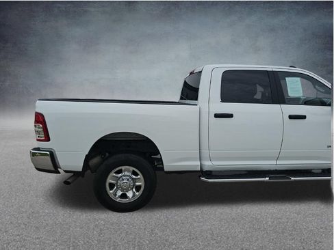Used 2024 RAM 2500 Big Horn w/ Bed Utility Group AWD/4WD image 15