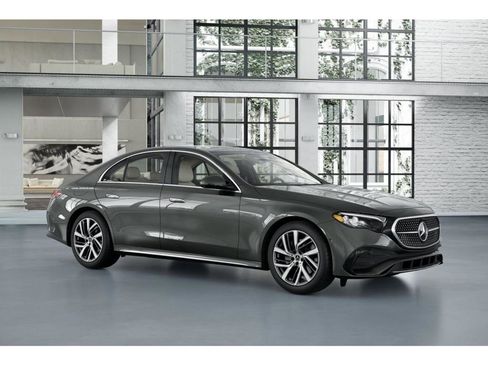 New 2026 Mercedes-Benz E 350 4MATIC Sedan image 12