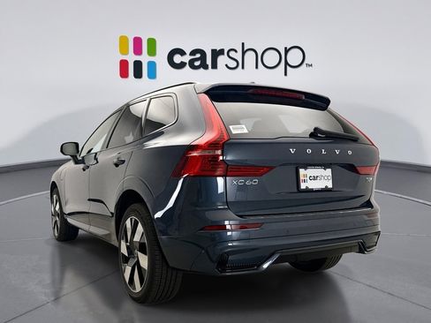 Used 2025 Volvo XC60 T8 Plus w/ Protection Package Premier AWD/4WD image 3