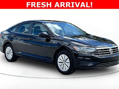 Used 2019 Volkswagen Jetta S w/ Driver Assistance Package image 1