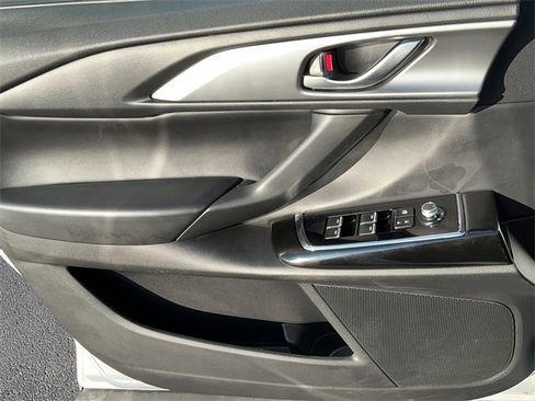 Used 2023 MAZDA CX-9 Touring Plus image 11