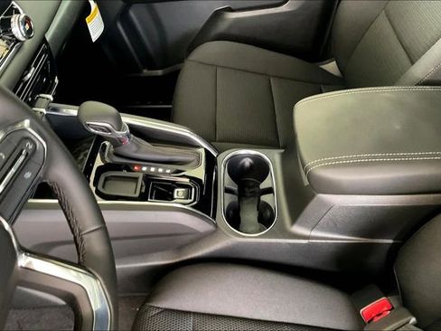 New 2026 GMC Canyon Elevation w/ Convenience Package image 9