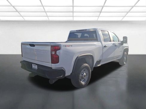 Used 2022 Chevrolet Silverado 2500 W/T w/ WT Convenience Package AWD/4WD image 4