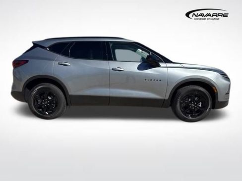 New 2025 Chevrolet Blazer LT w/ Convenience Package image 12