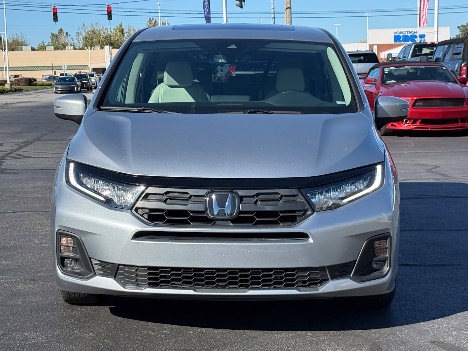 Used 2025 Honda Odyssey EX-L image 9
