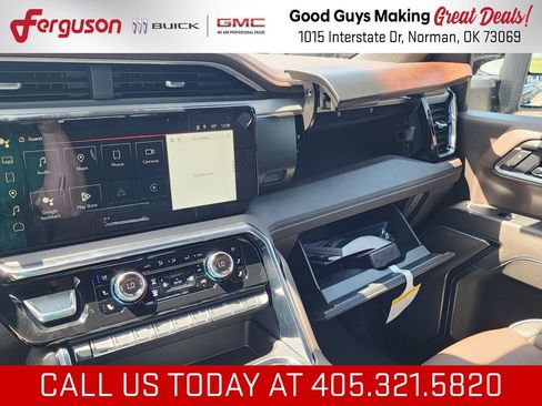 New 2026 GMC Sierra 2500 Denali w/ Denali Reserve Package AWD/4WD image 38