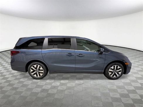 New 2026 Honda Odyssey EX-L image 7