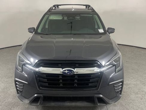 Used 2023 Subaru Ascent Premium w/ Convenience Package AWD/4WD image 2